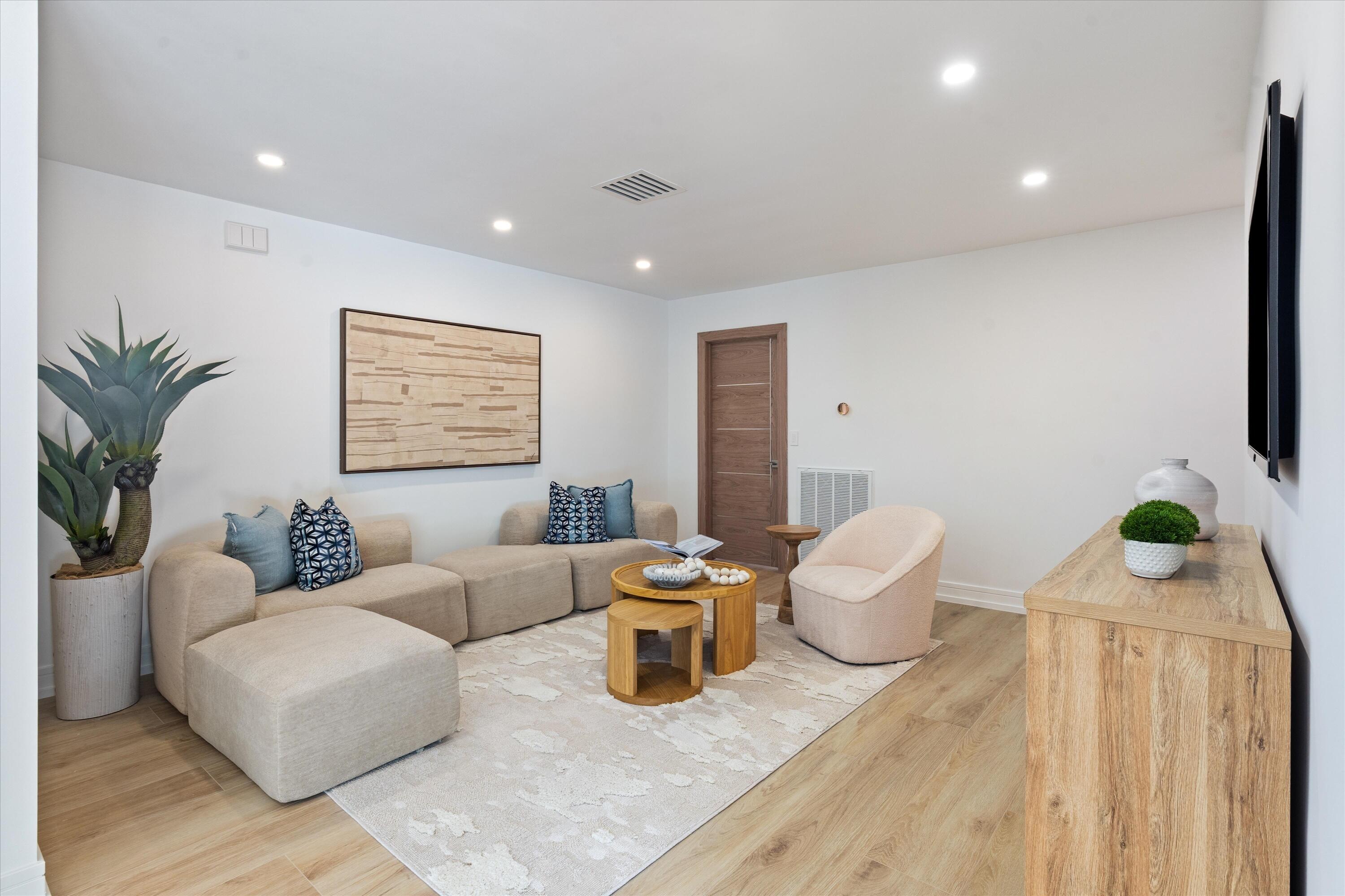 ESTANCIA - Residential
