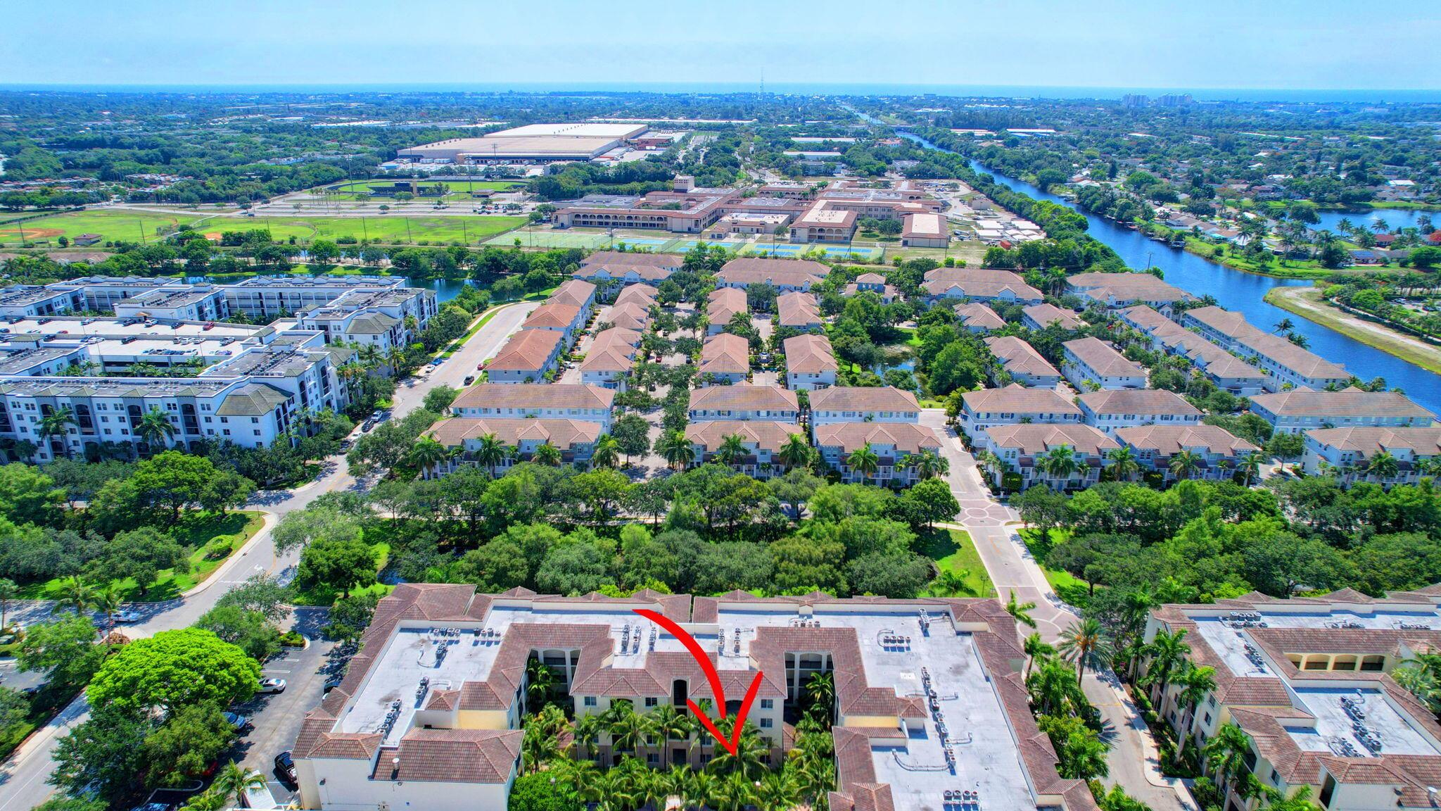 SAN RAPHAEL CONDO - Residential