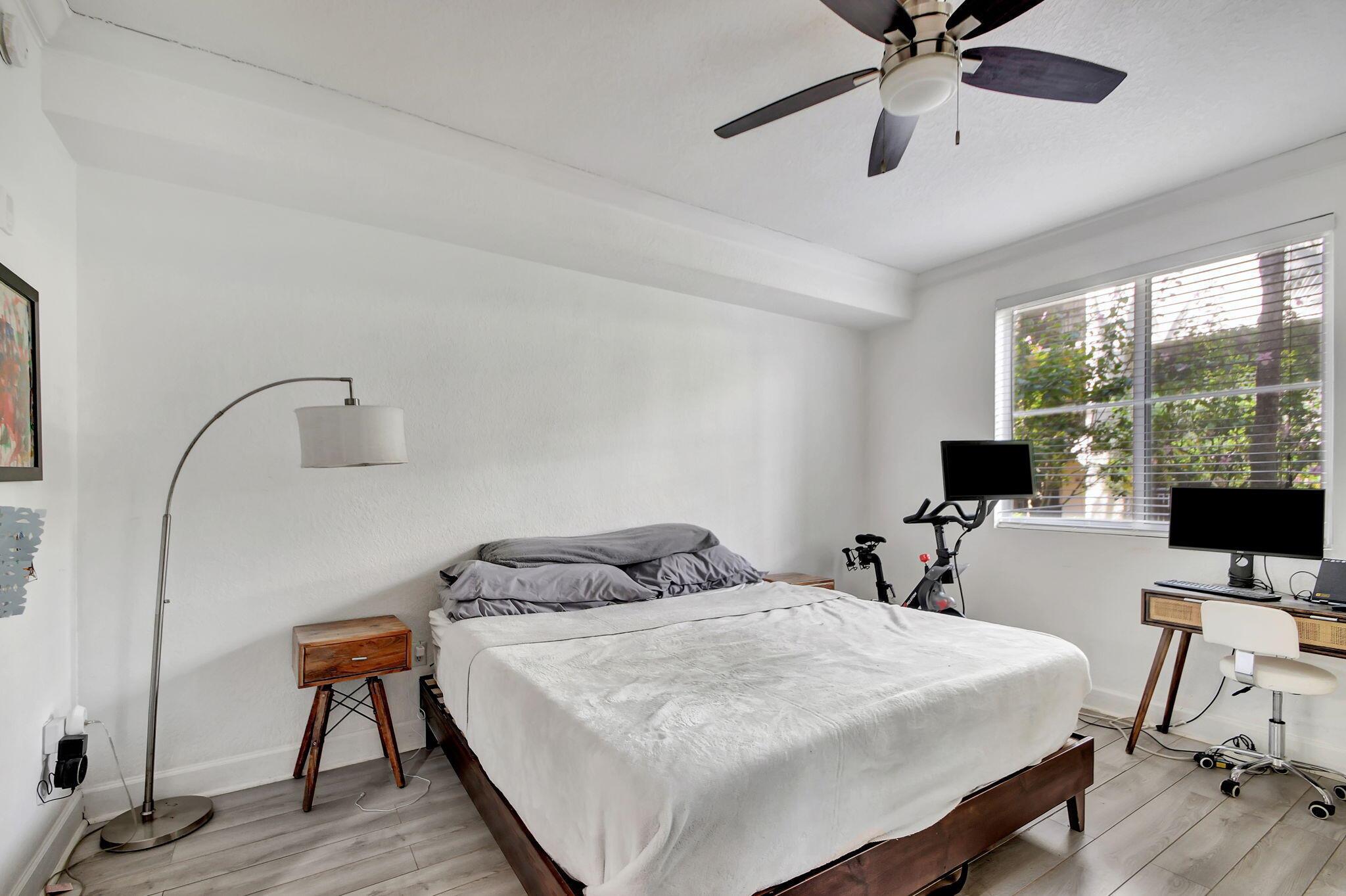 SAN RAPHAEL CONDO - Residential