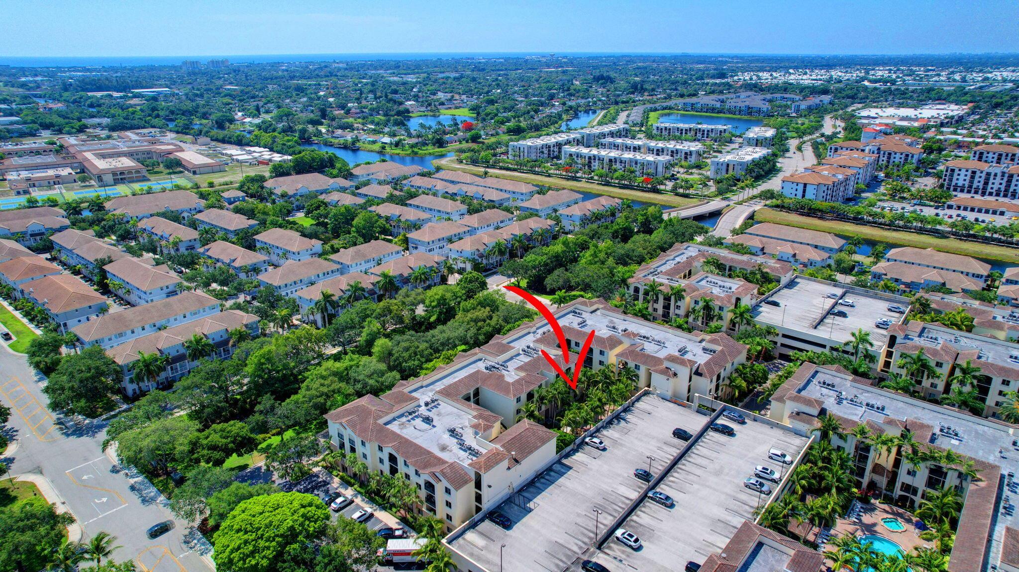 SAN RAPHAEL CONDO - Residential