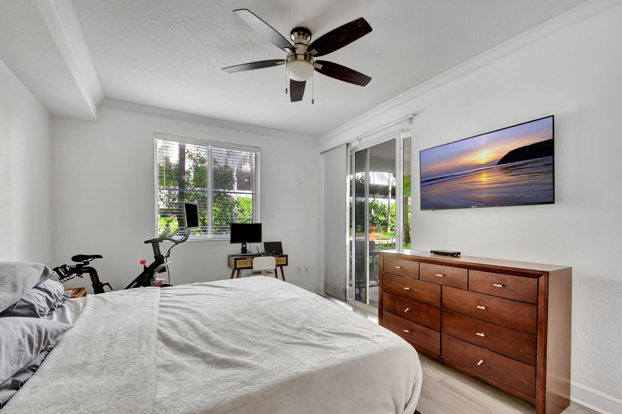 SAN RAPHAEL CONDO - Residential