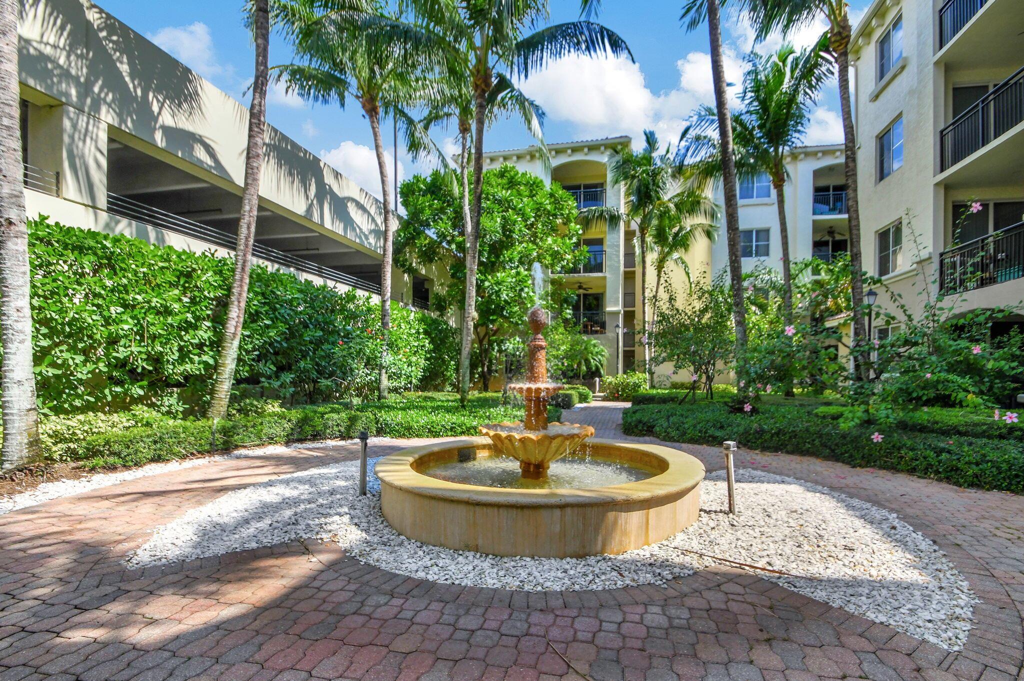 SAN RAPHAEL CONDO - Residential