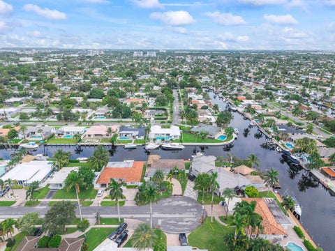 Tiny photo for 361 SE 9TH Court, Pompano Beach, FL 33060 (MLS # B26084254)