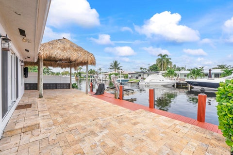 Tiny photo for 361 SE 9TH Court, Pompano Beach, FL 33060 (MLS # B26084254)