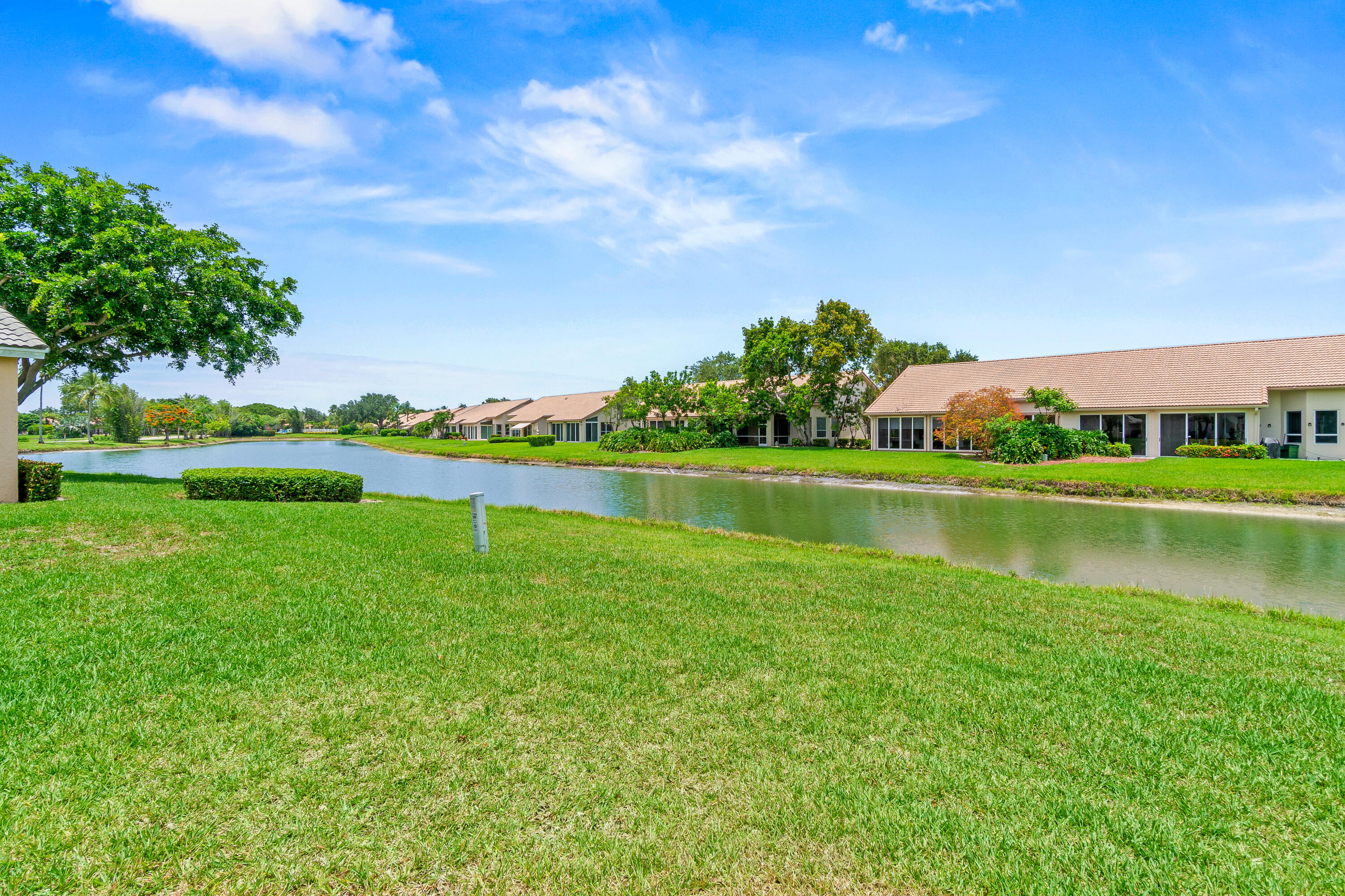 ABERDEEN - Brittany Lakes - Residential