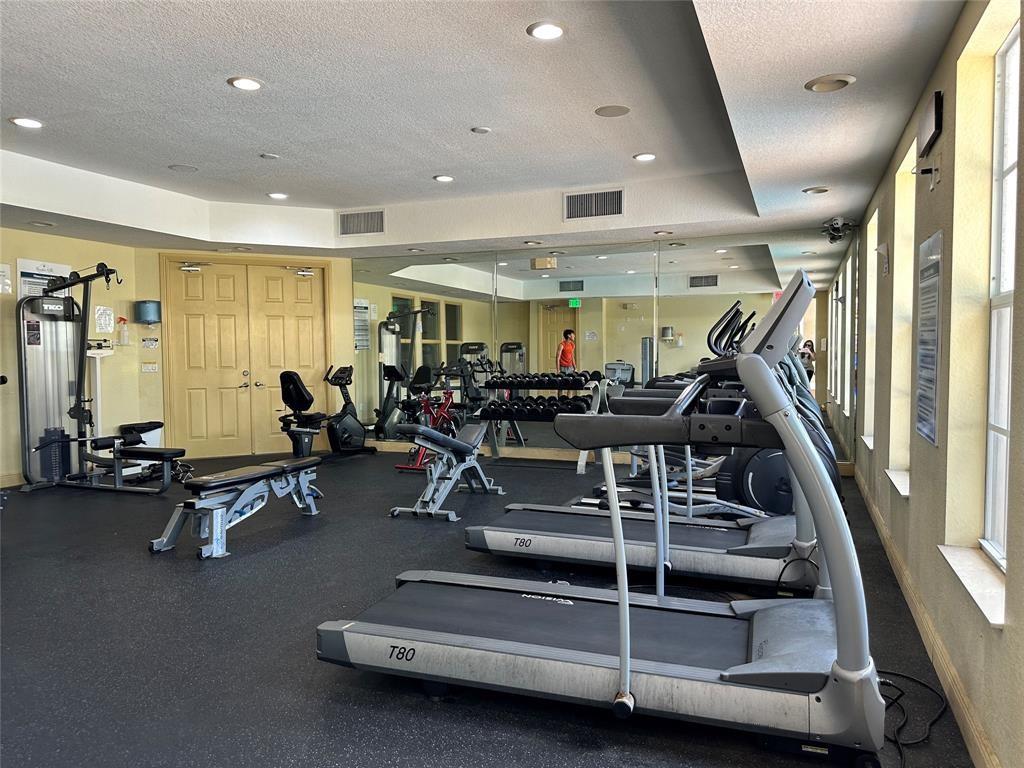 Lyons Indust Park 71-1 B - Residential Lease