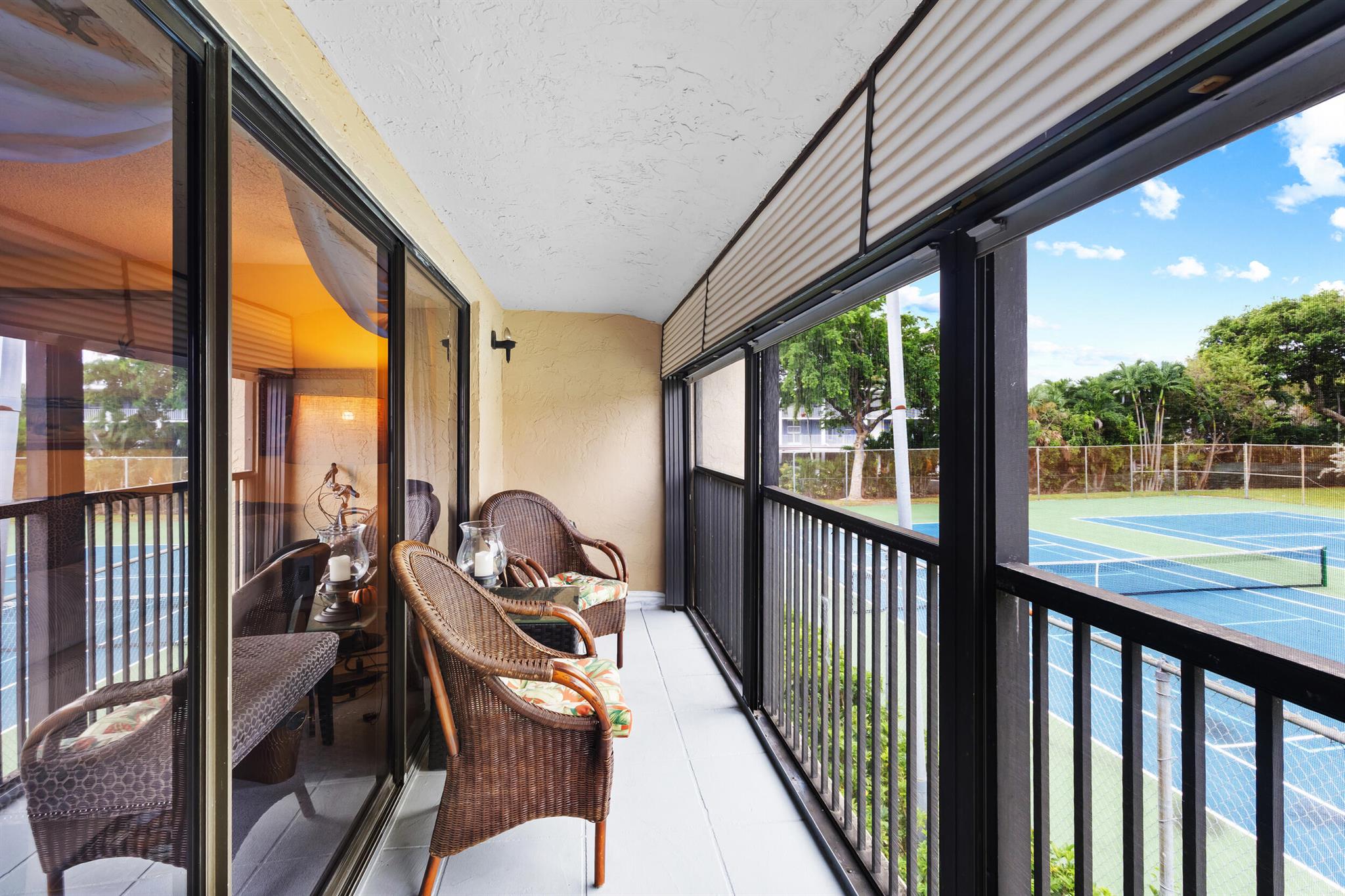 WINDWOOD ISLES CONDO - Residential