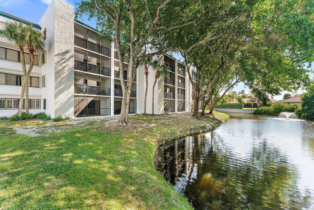 Photo of 1605 S Us Highway 1 #C-206, Jupiter, FL 33477 (MLS # R11125085)