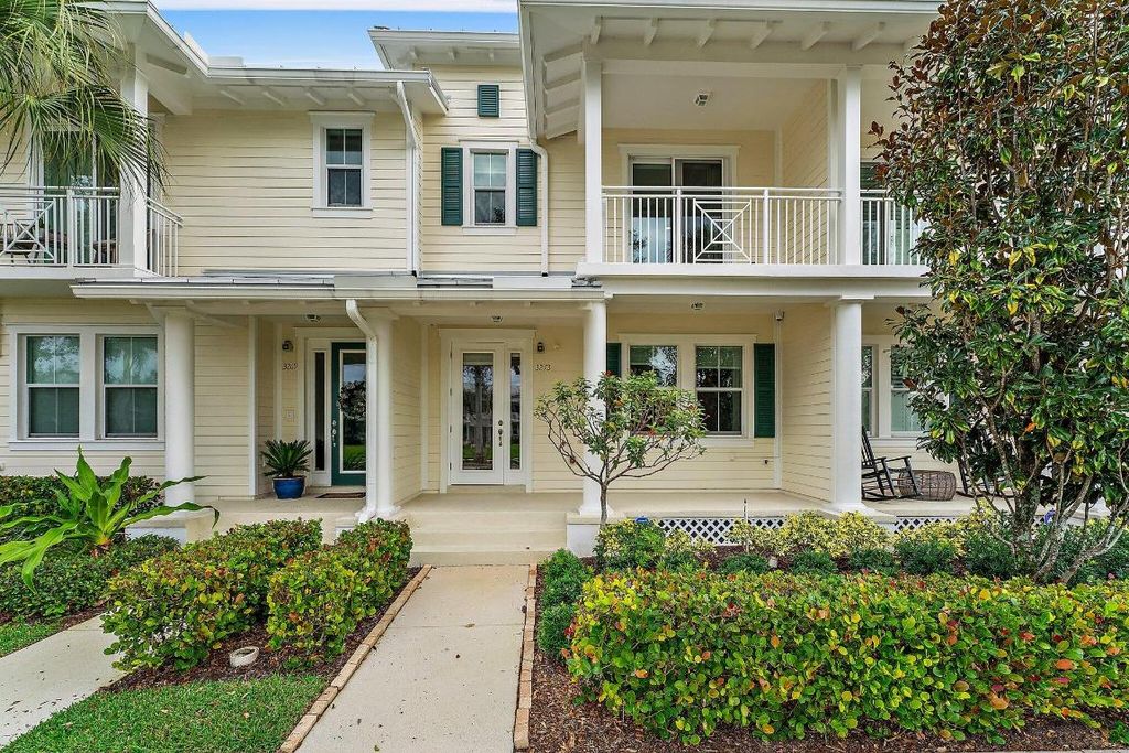 Photo of 3273 E Mallory Boulevard, Jupiter, FL 33458 (MLS # R10948761)