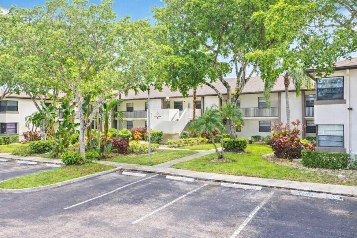 Tamarac Gardens West - Residential