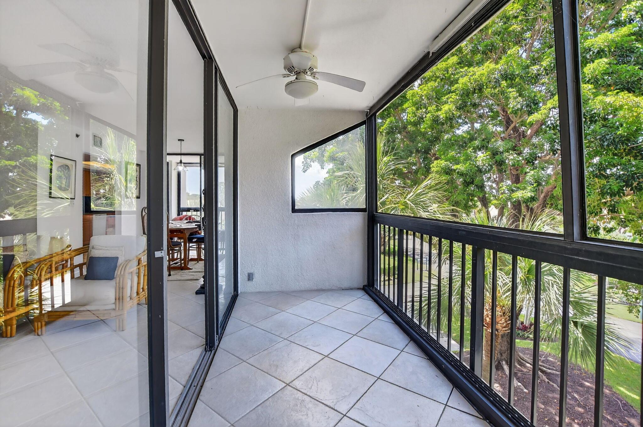 1844 Bridgewood Drive, Boca Raton, FL, 33434/$175,000 4 1844 Bridgewood Drive