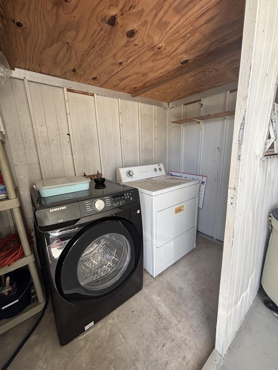 Spanish Lakes One - Residential