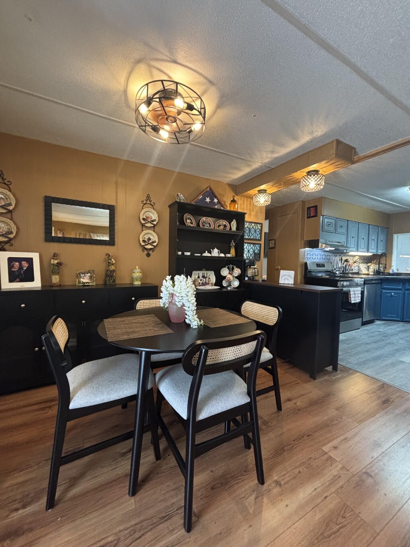 Spanish Lakes One - Residential