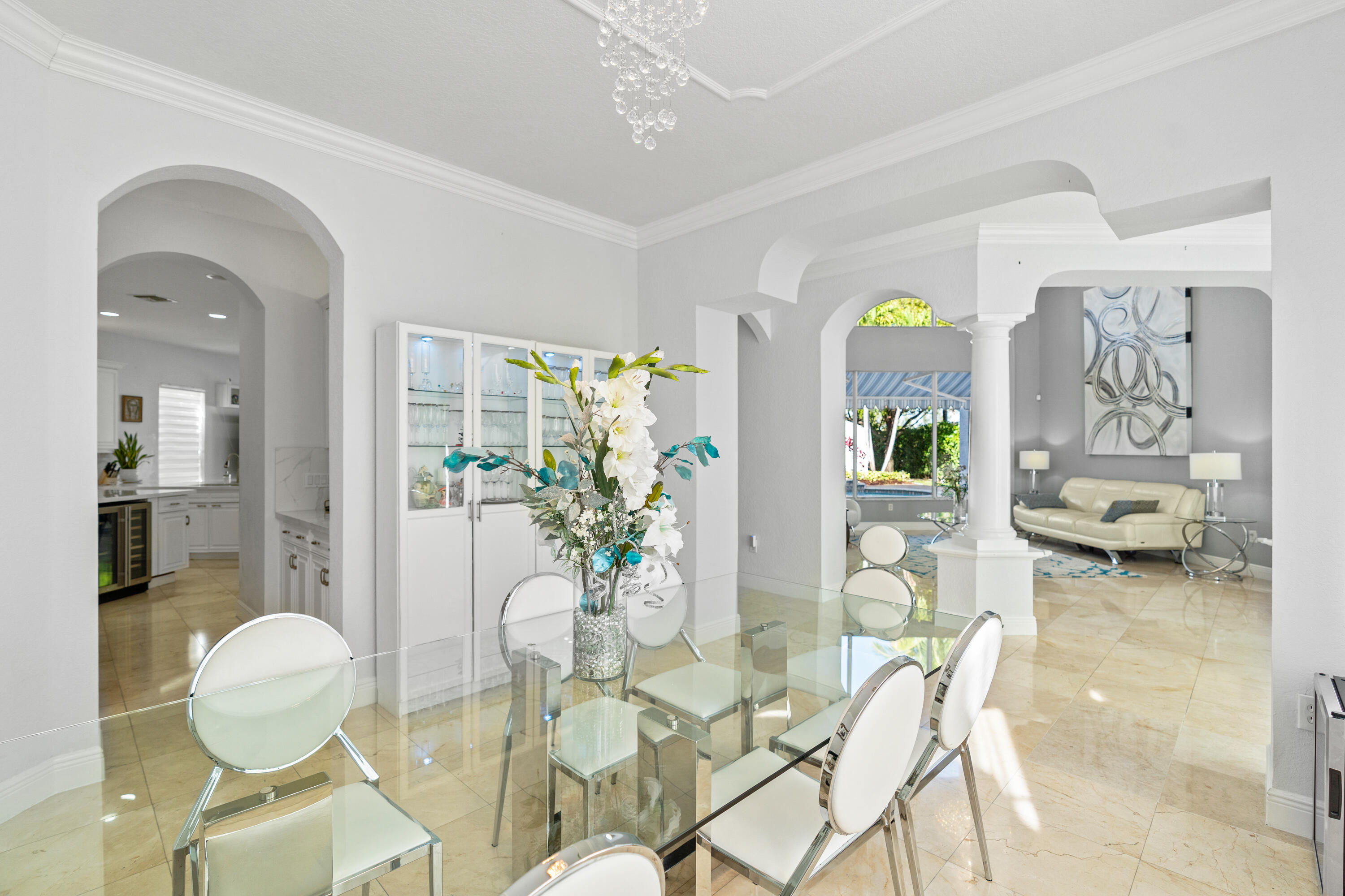 SUNSET LAKES PLAT THREE - Residential