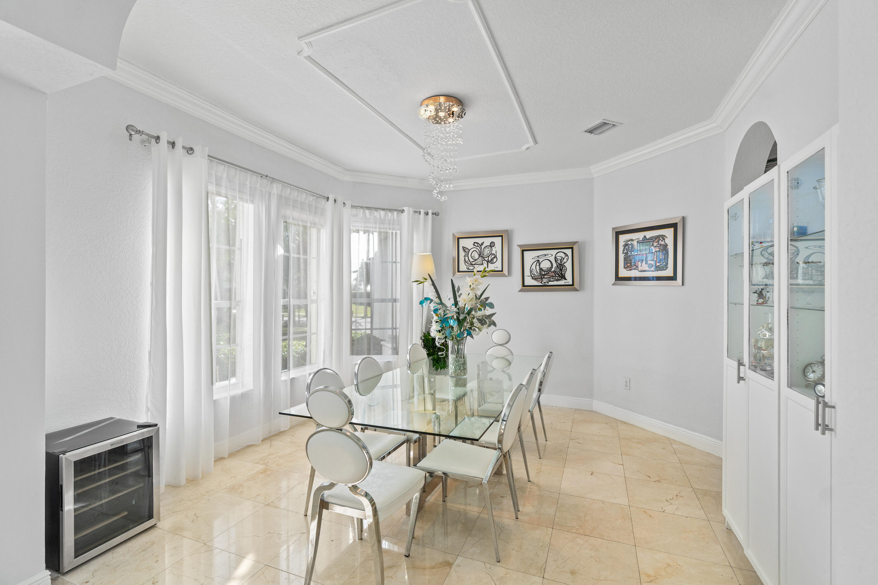 SUNSET LAKES PLAT THREE - Residential