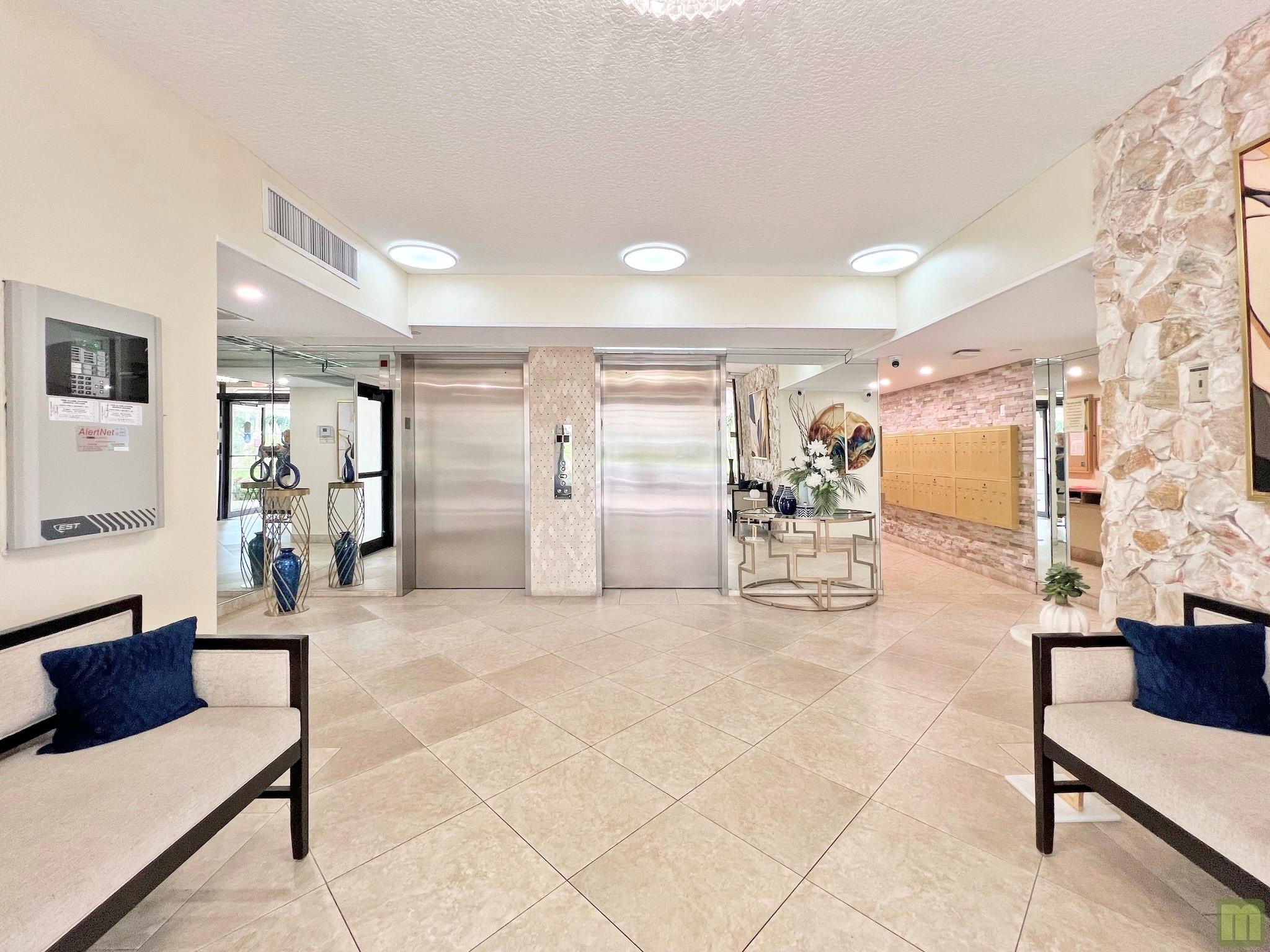 3510 Oaks Way 601