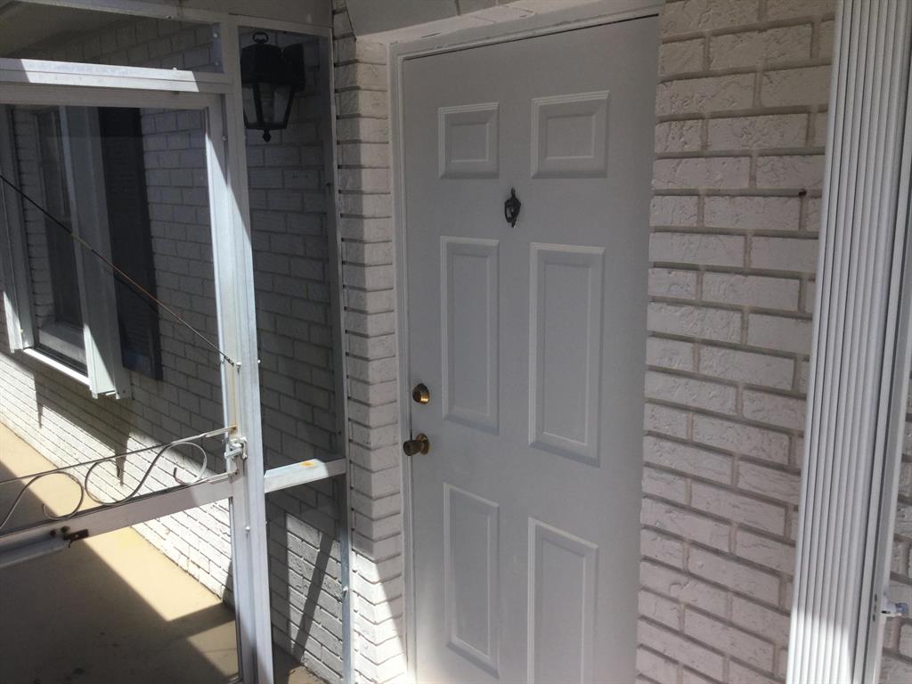 LIMETREE CONDO - Residential