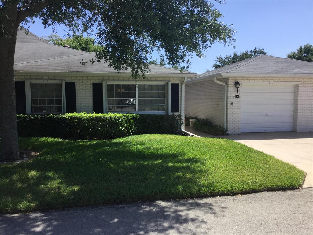 LIMETREE CONDO - Residential