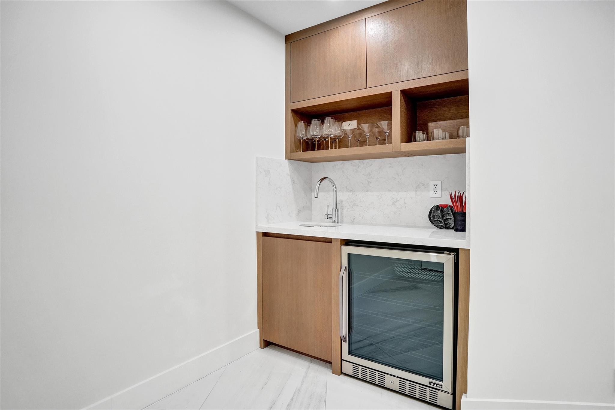 Paramount Ft Lauderdale C - Residential Lease