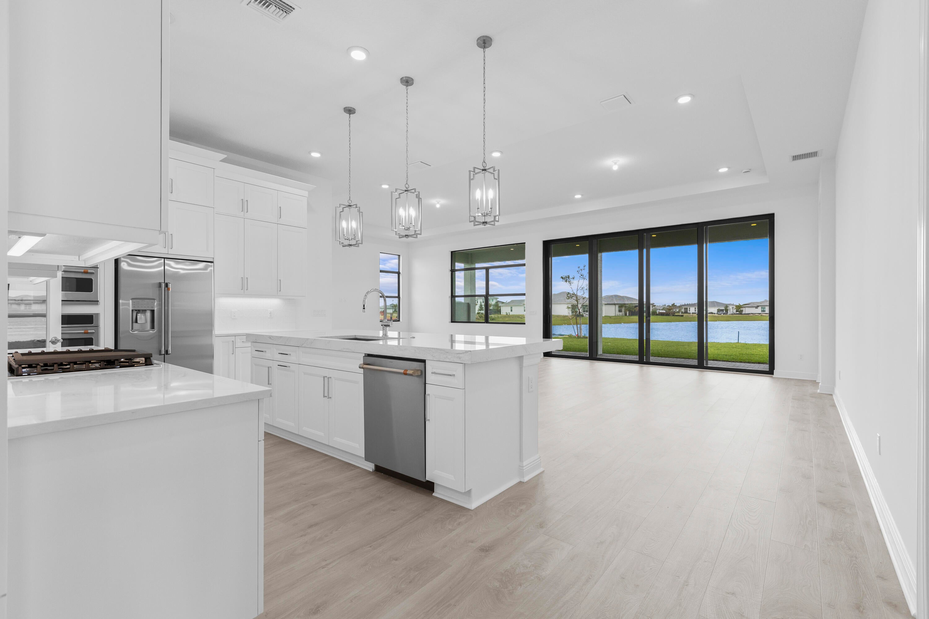Properties 5080 Rivo Alto Circle