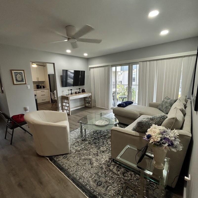 KINGS POINT PIEDMONT CONDOS - Residential