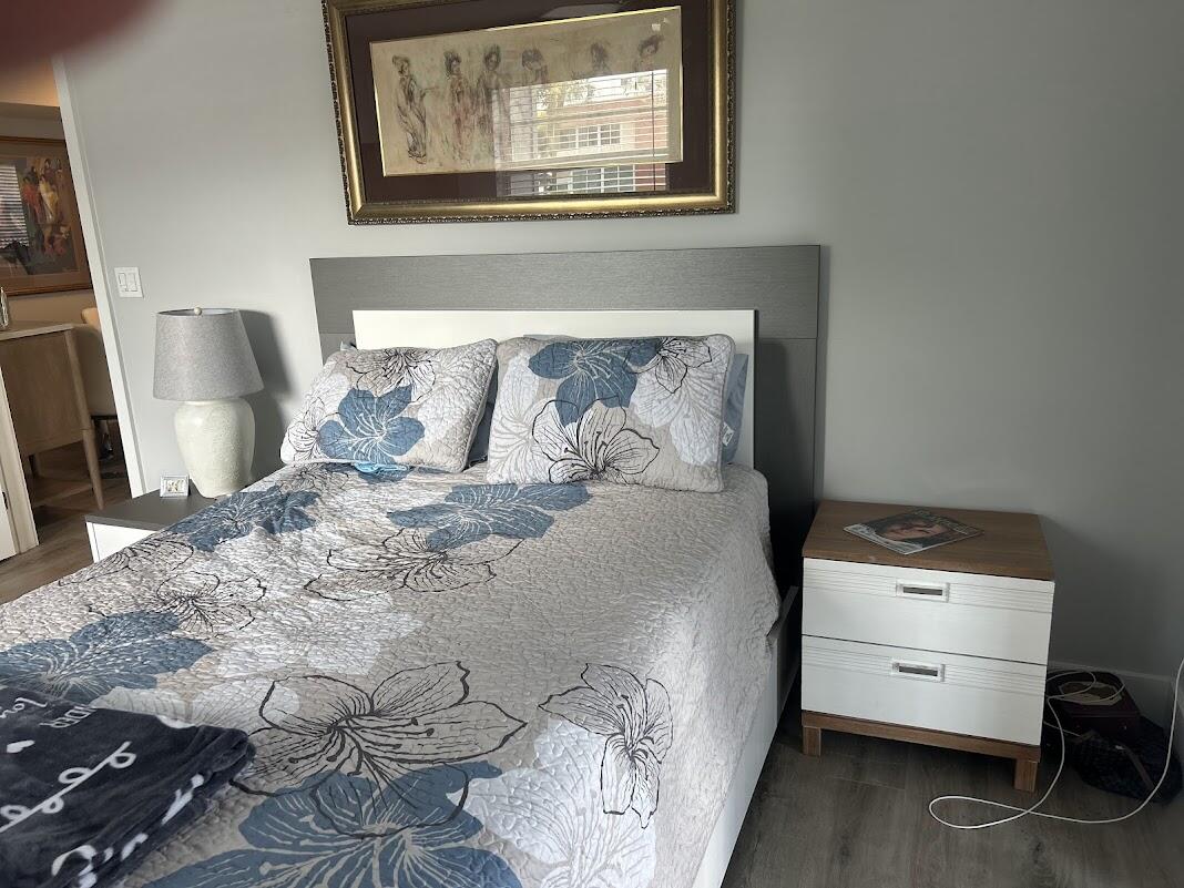 KINGS POINT PIEDMONT CONDOS - Residential