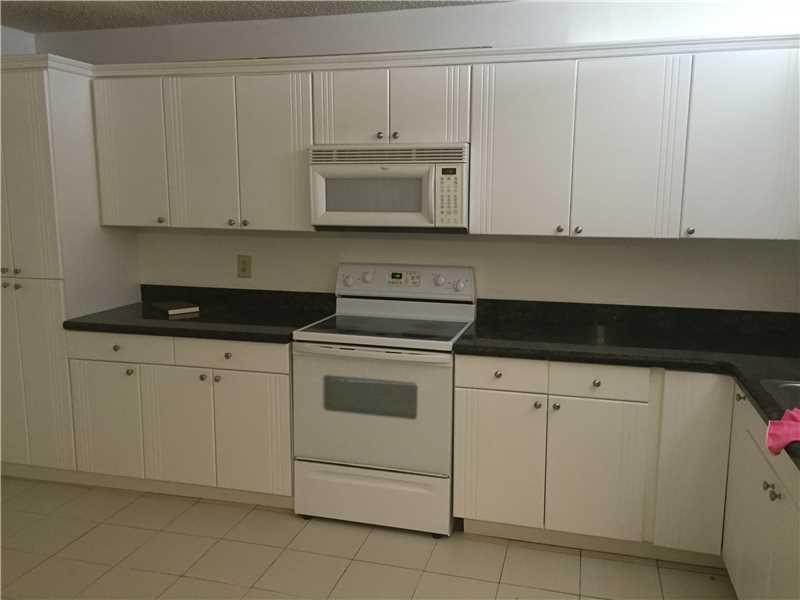 Lago Mar - Residential