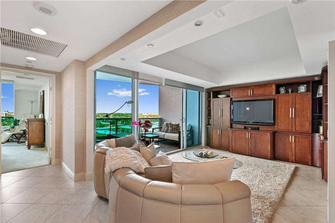 1600 S Ocean Boulevard 902