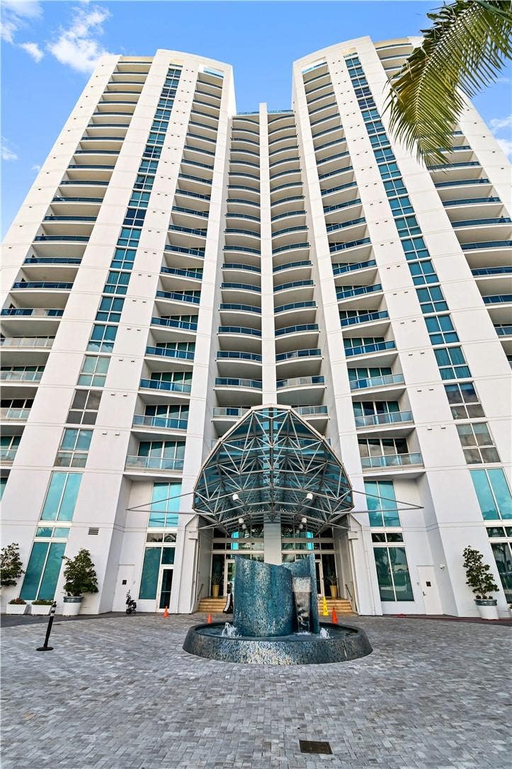 Photo of 1600 S Ocean Boulevard #902, Lauderdale By The Sea, FL 33062 (MLS # B26042272)