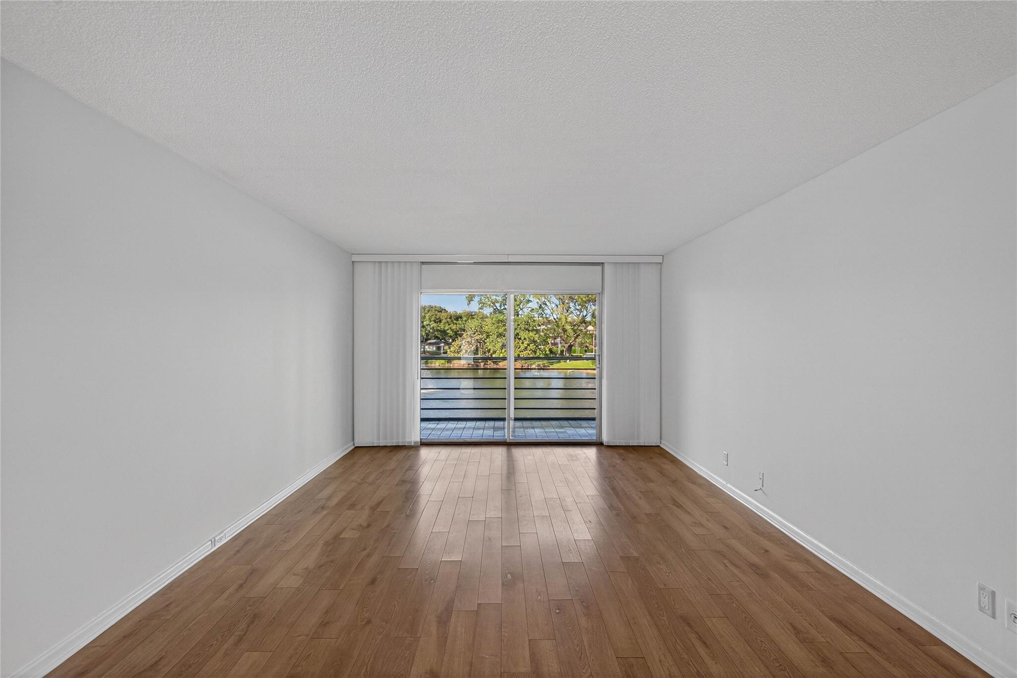 4301 Martinique Circle H2