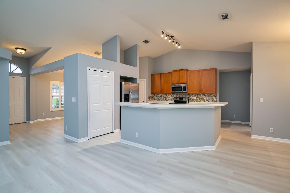 PORT ST LUCIE SECTION 19 - Residential