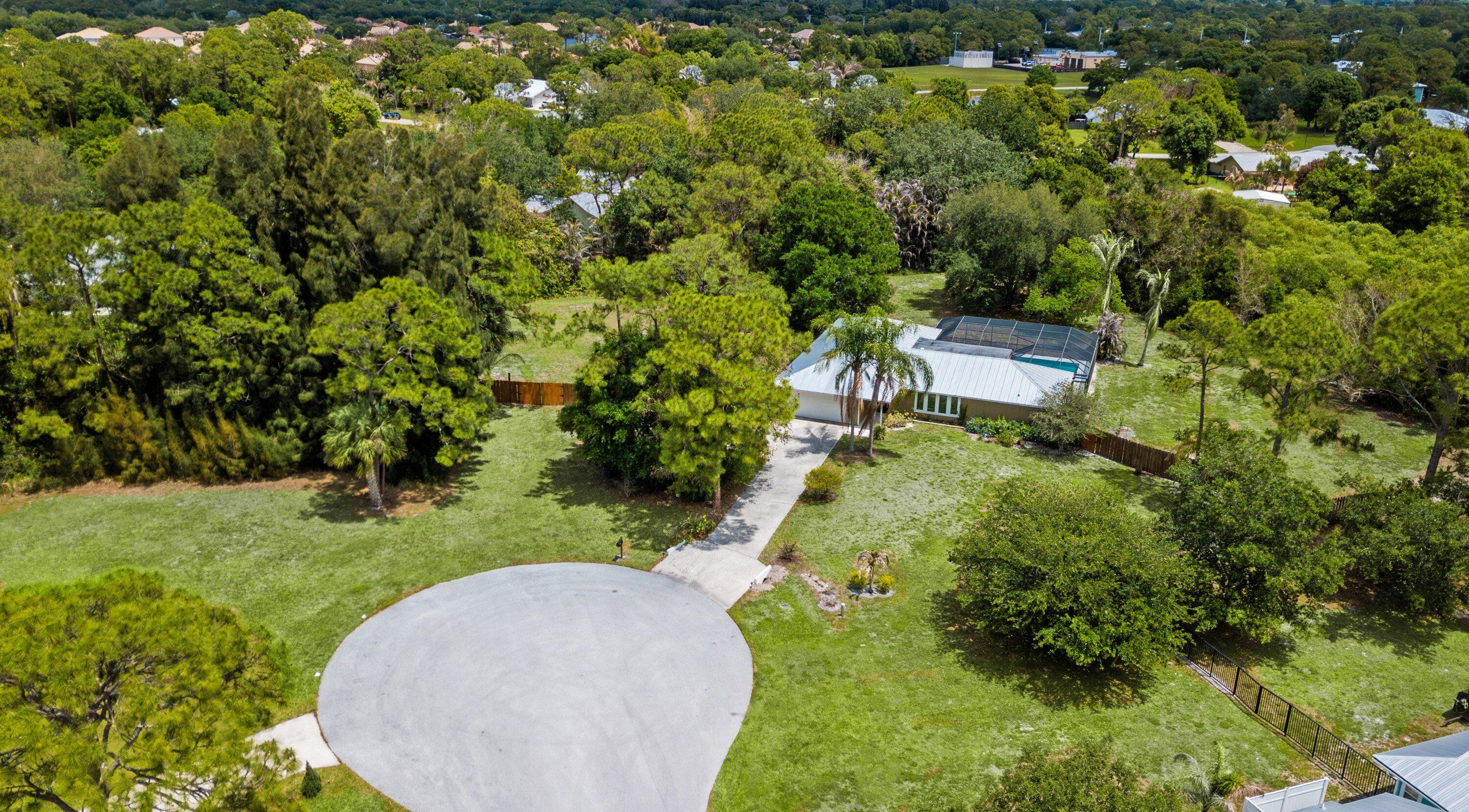 TROPICAL ESTATES SEC 4 - Residential