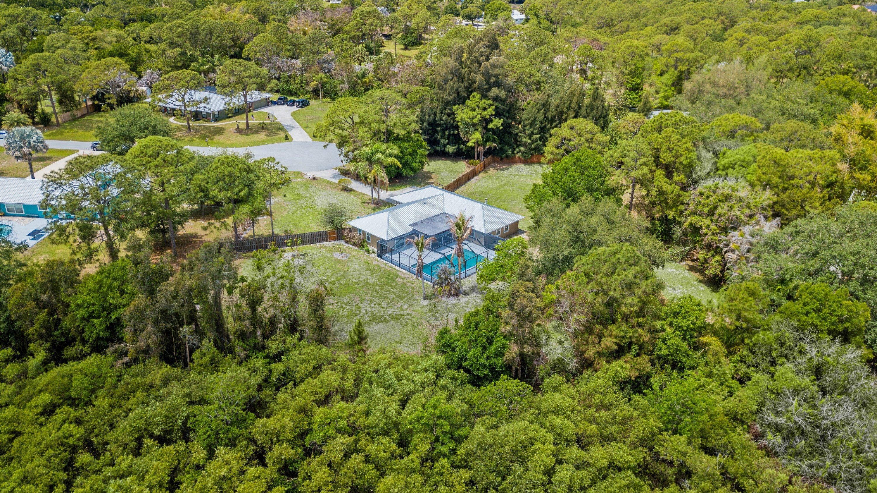 TROPICAL ESTATES SEC 4 - Residential