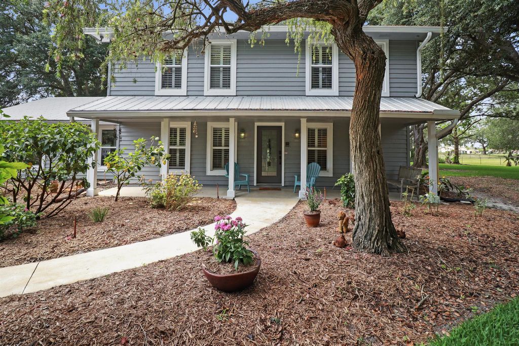 Photo of 2414 SW Love Court, Palm City, FL 34990 (MLS # R11090398)