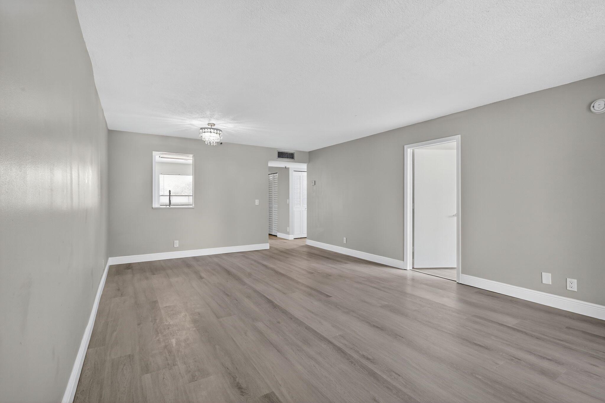 Village of Oriole Bonaire - Residential Lease