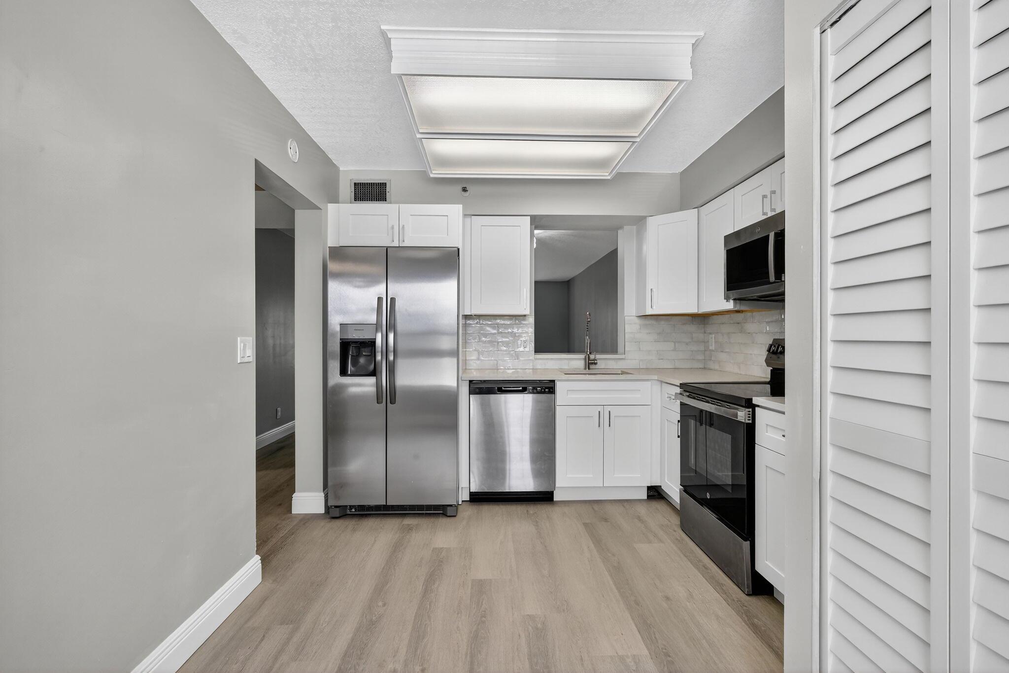 Village of Oriole Bonaire - Residential Lease