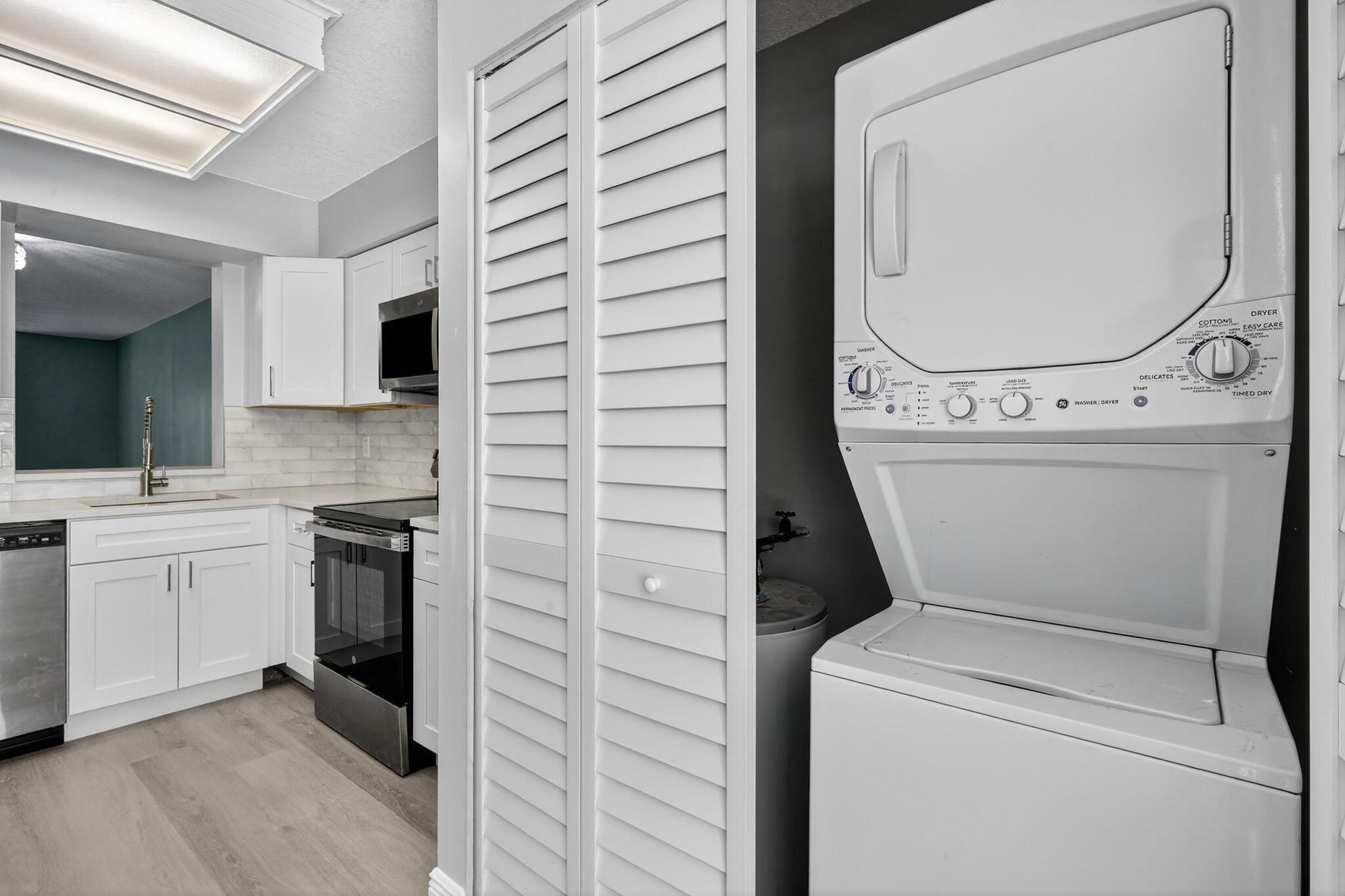 Village of Oriole Bonaire - Residential Lease