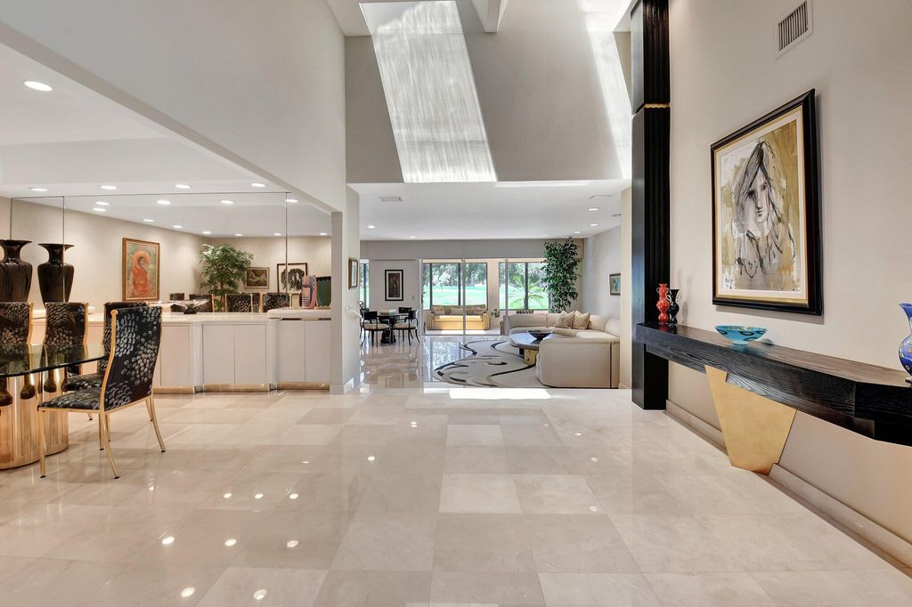 Photo of 44 Hampshire Lane, Boynton Beach, FL 33436 (MLS # R10983202)