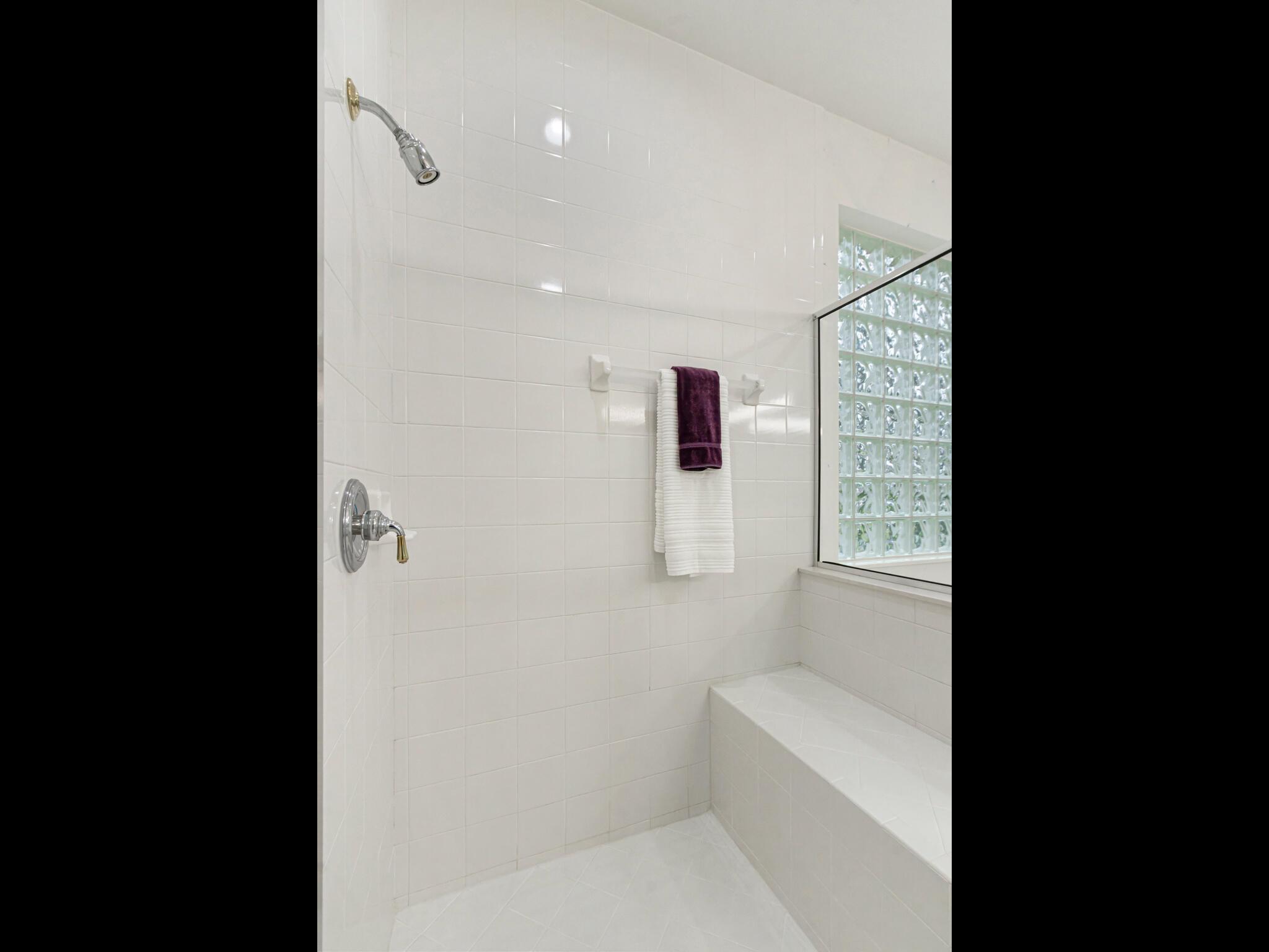 VALENCIA ISLES 2 - Residential