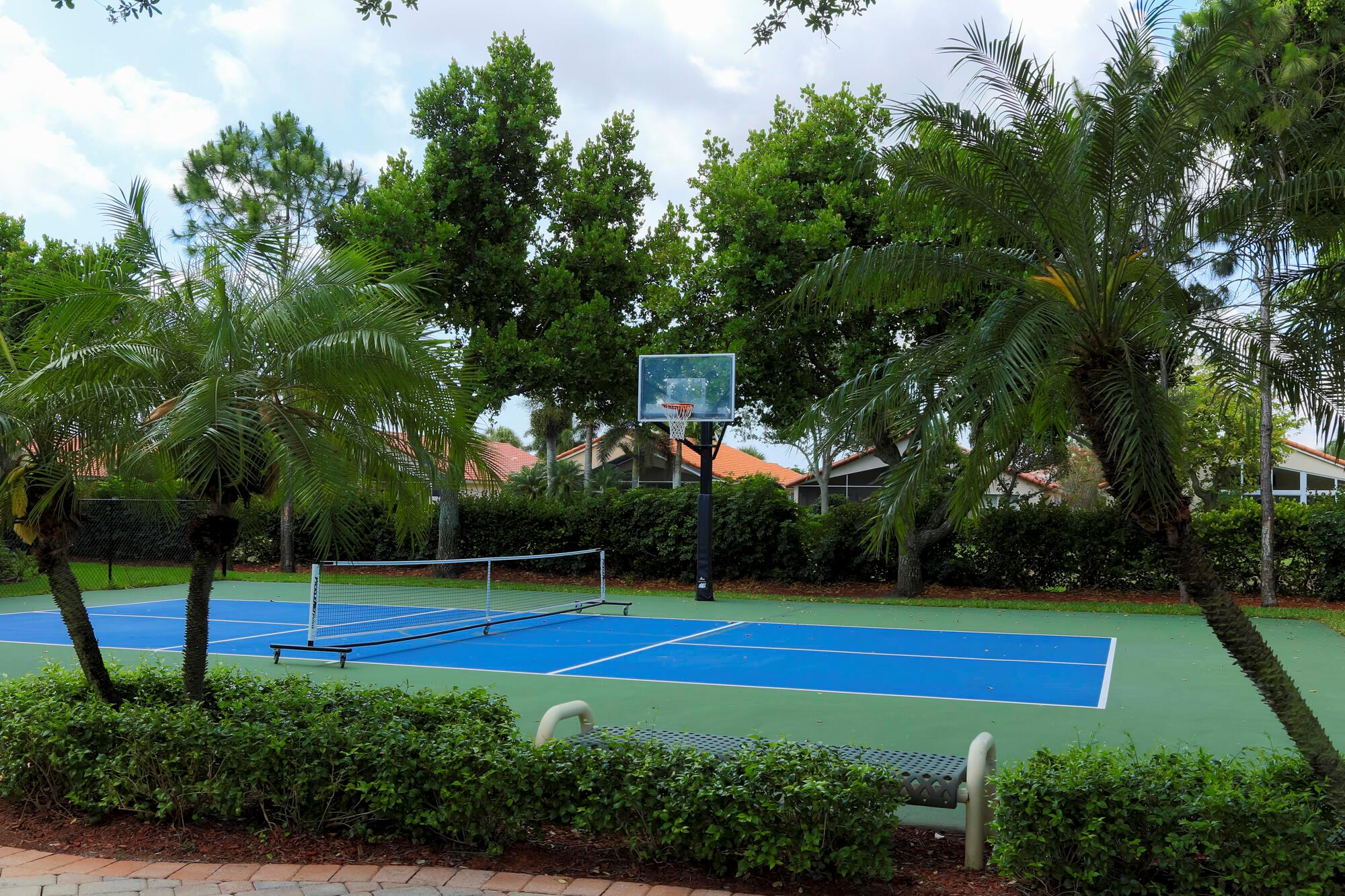 VALENCIA ISLES 2 - Residential