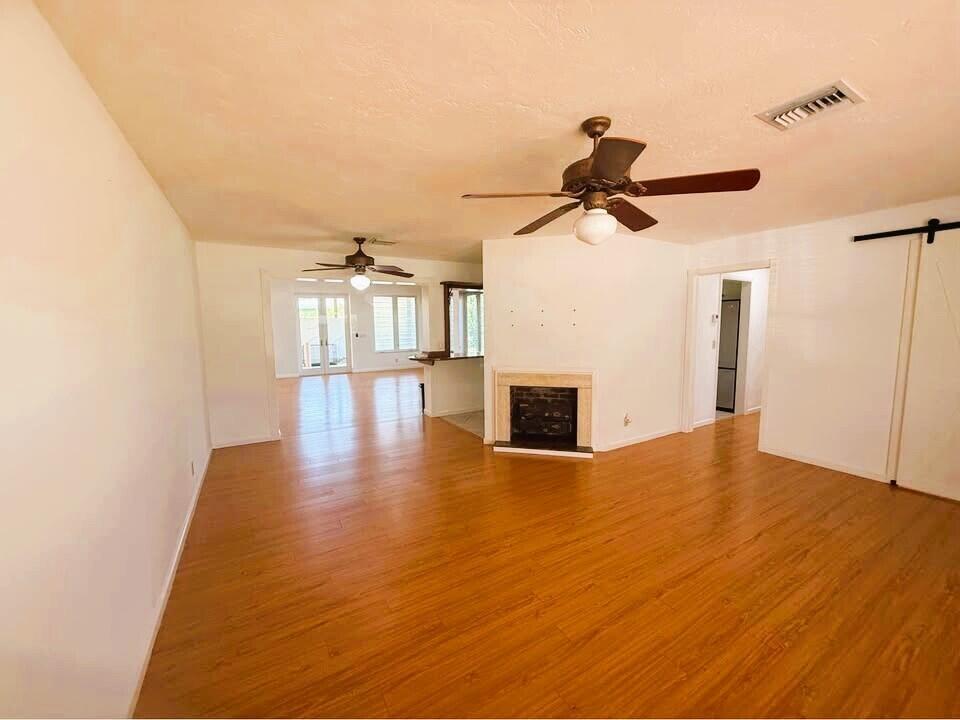 1611 Carandis Road