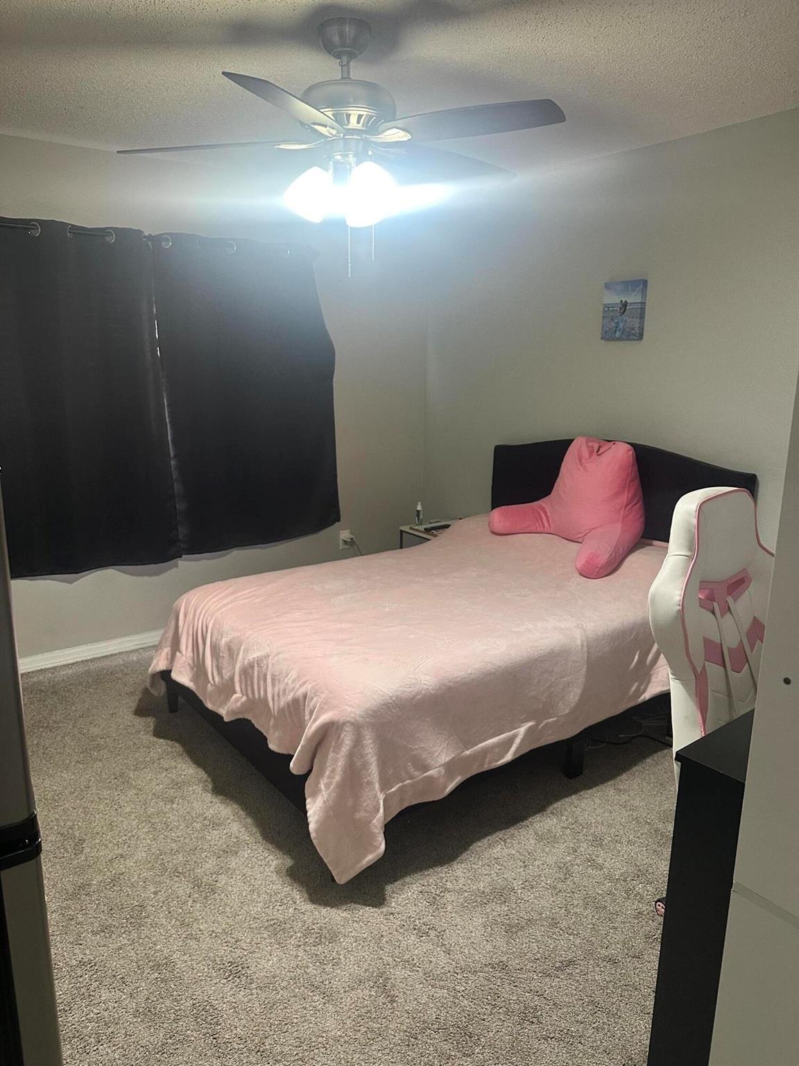 VILLAS AT LAKESIDE A COND - Residential