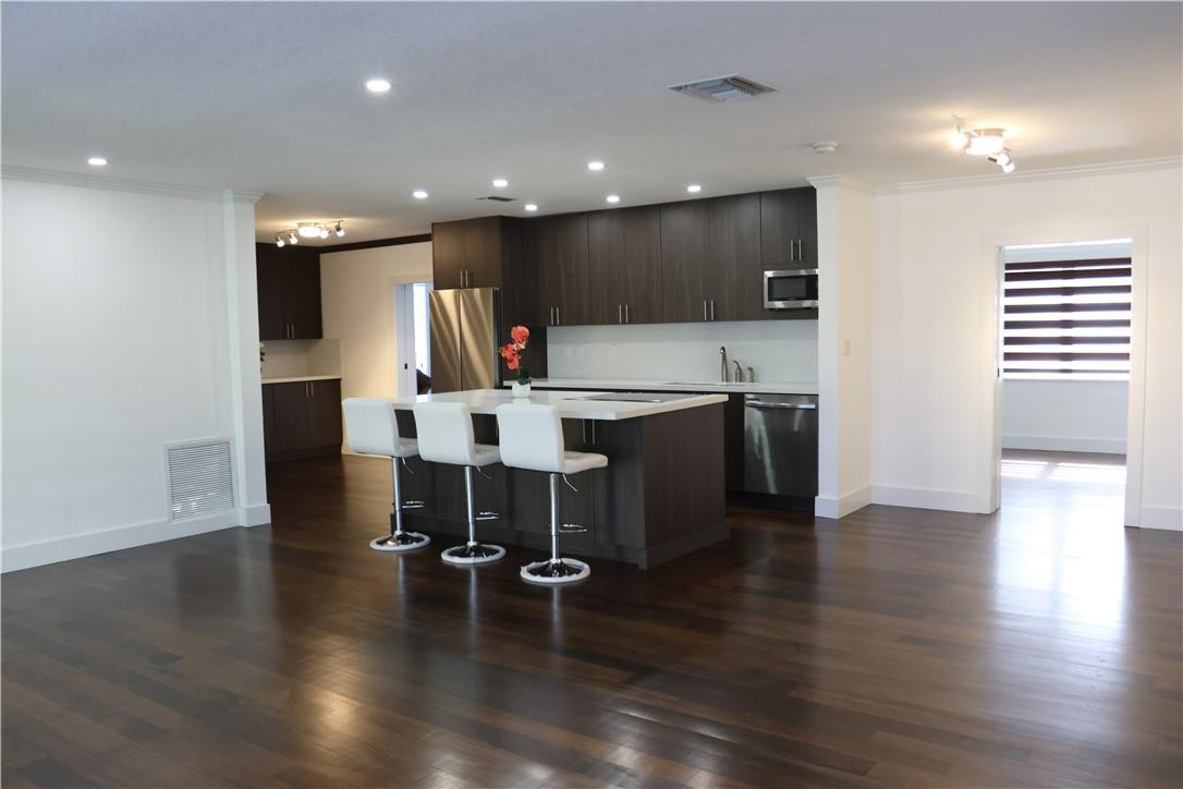 Mainlands Of Tamarac Lake - Residential