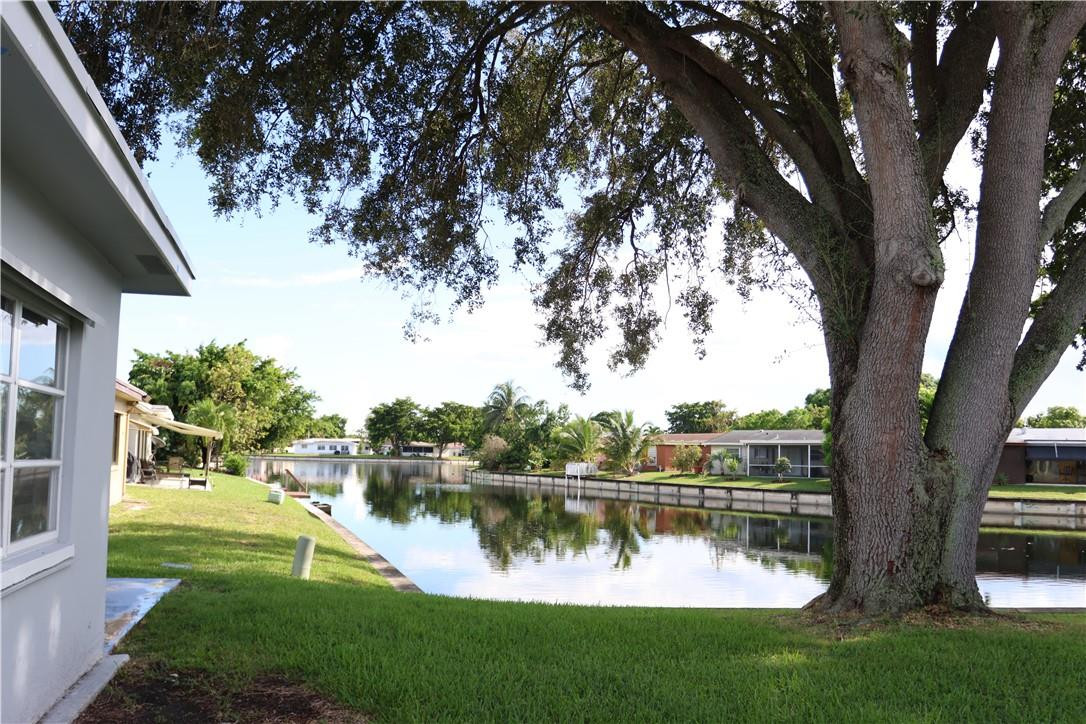 Mainlands Of Tamarac Lake - Residential