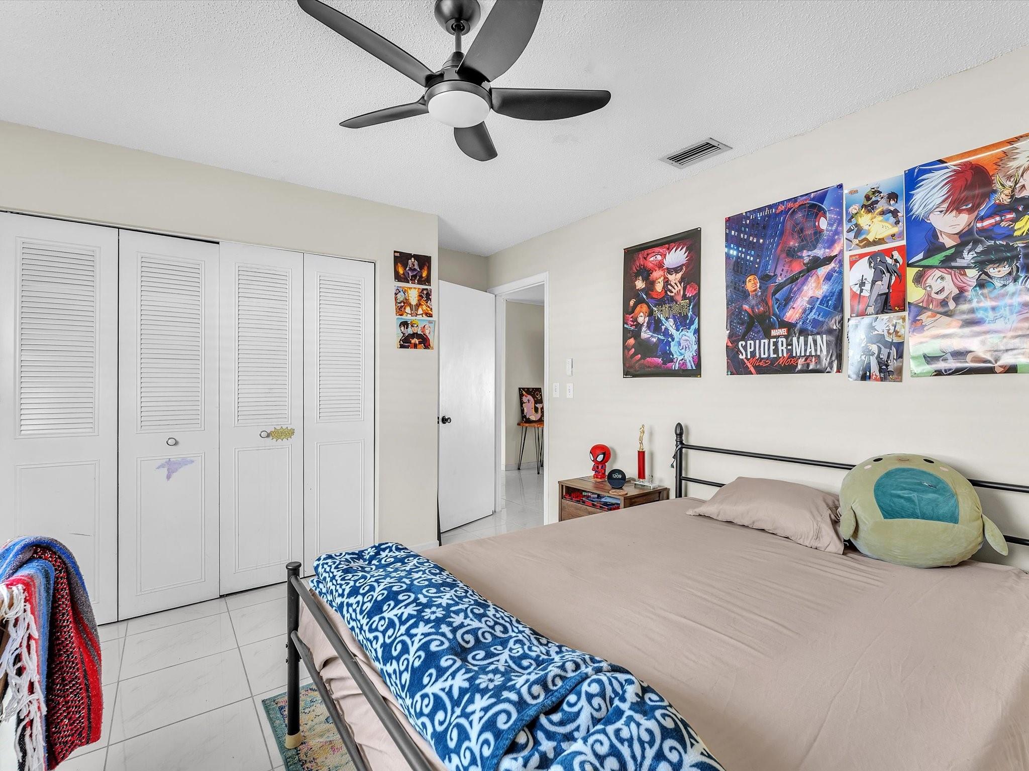 CASTLEWOOD - Residential Lease