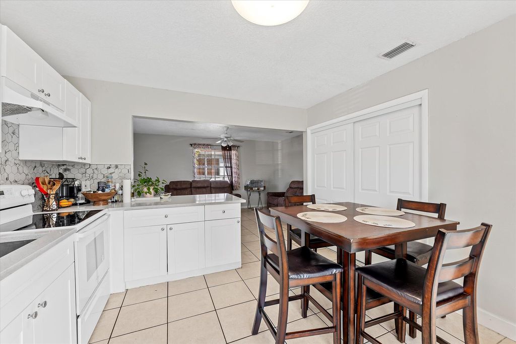 Photo of 1012 Green Street, West Palm Beach, FL 33405 (MLS # R11162960)