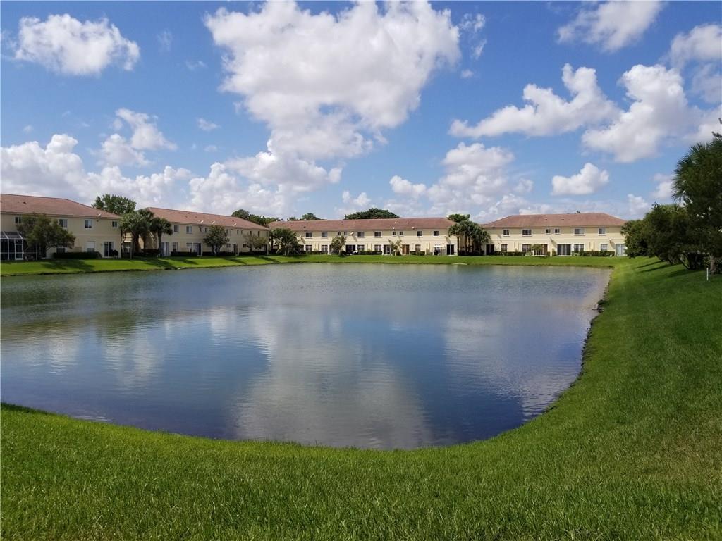Isles of Oakland Park - Residential