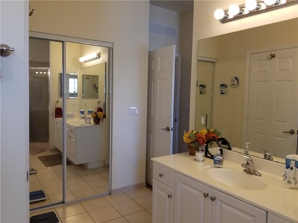 Isles of Oakland Park - Residential