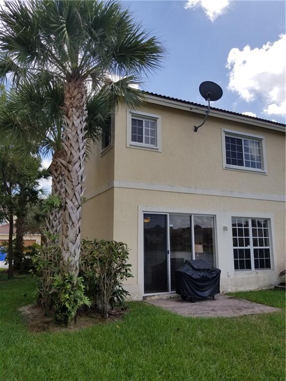 Isles of Oakland Park - Residential