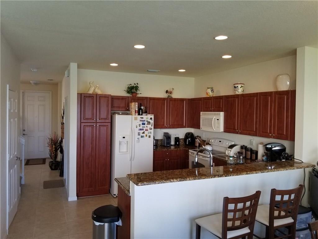 Isles of Oakland Park - Residential